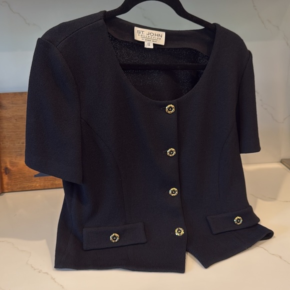 EUC ST JOHN SKIRT & SHORT SLEEVE SWEATER. BLACK. SIZE 12 - Picture 5 of 6